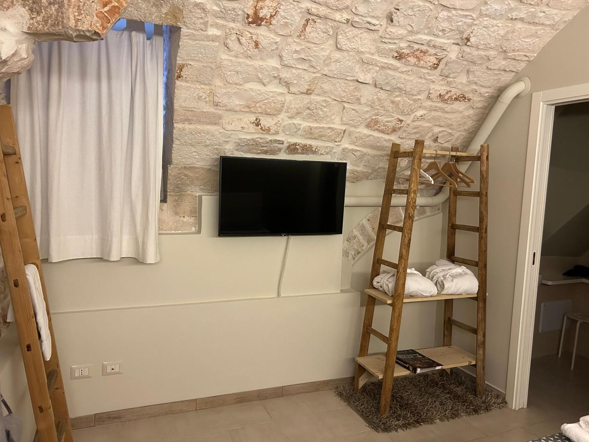 Albergo Diffuso Dimora Rossi B&B Turi Eksteriør bilde