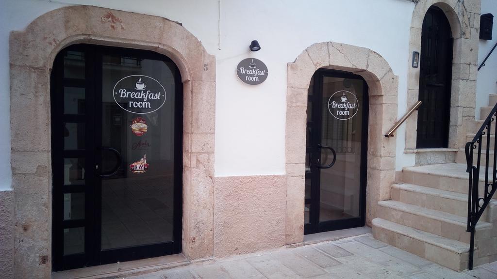 Albergo Diffuso Dimora Rossi B&B Turi Eksteriør bilde
